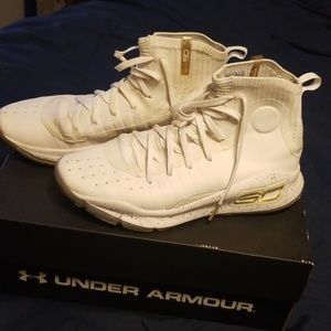 Stephen Curry Under Arnour sneakers